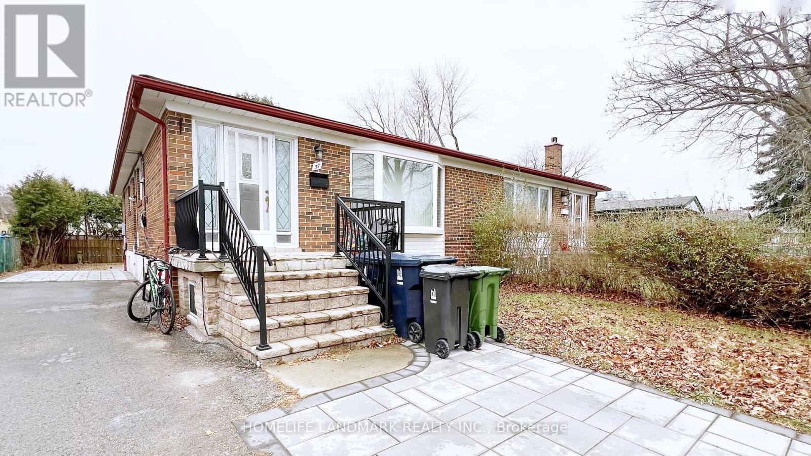 Upper P - 57 Painswick Crescent, Toronto, Ontario  M2J 3M5 - Photo 7 - C11893338