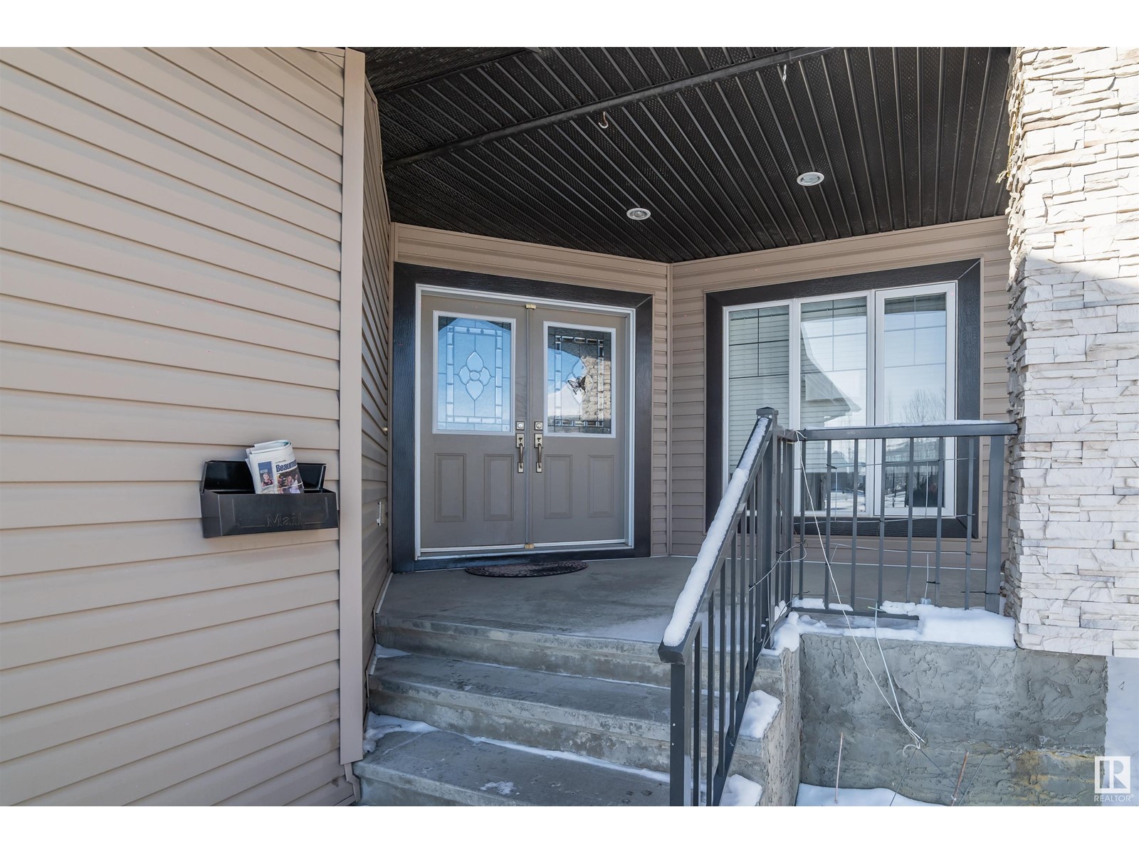 Property at 5408 30 AV image 3