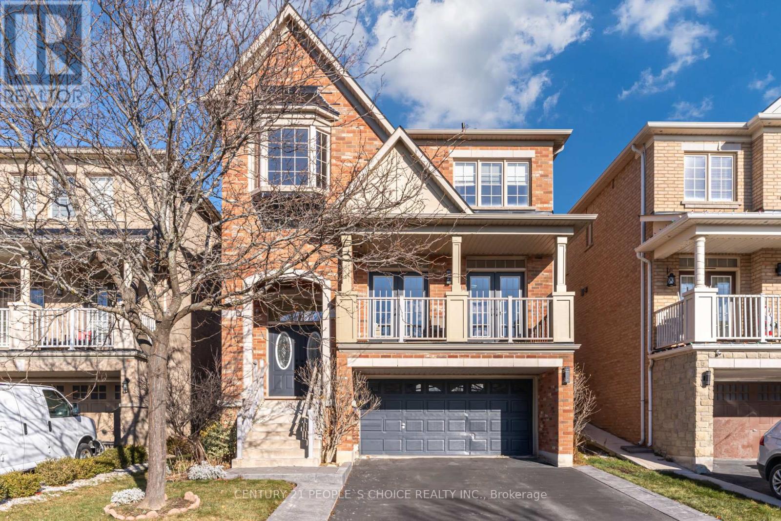 25 FAHEY DRIVE, Brampton, Ontario