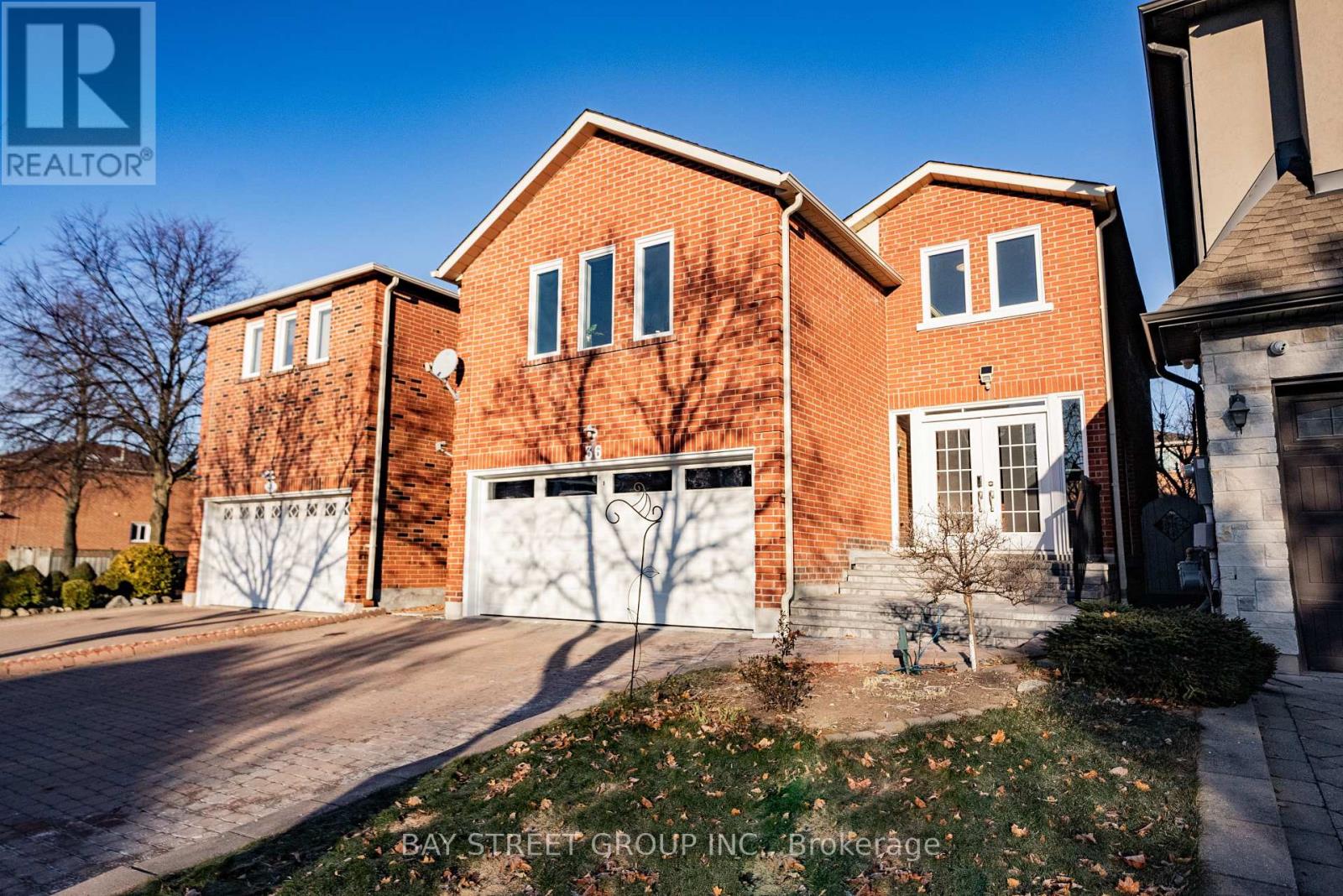 36 PINEWOOD DRIVE, Vaughan, Ontario