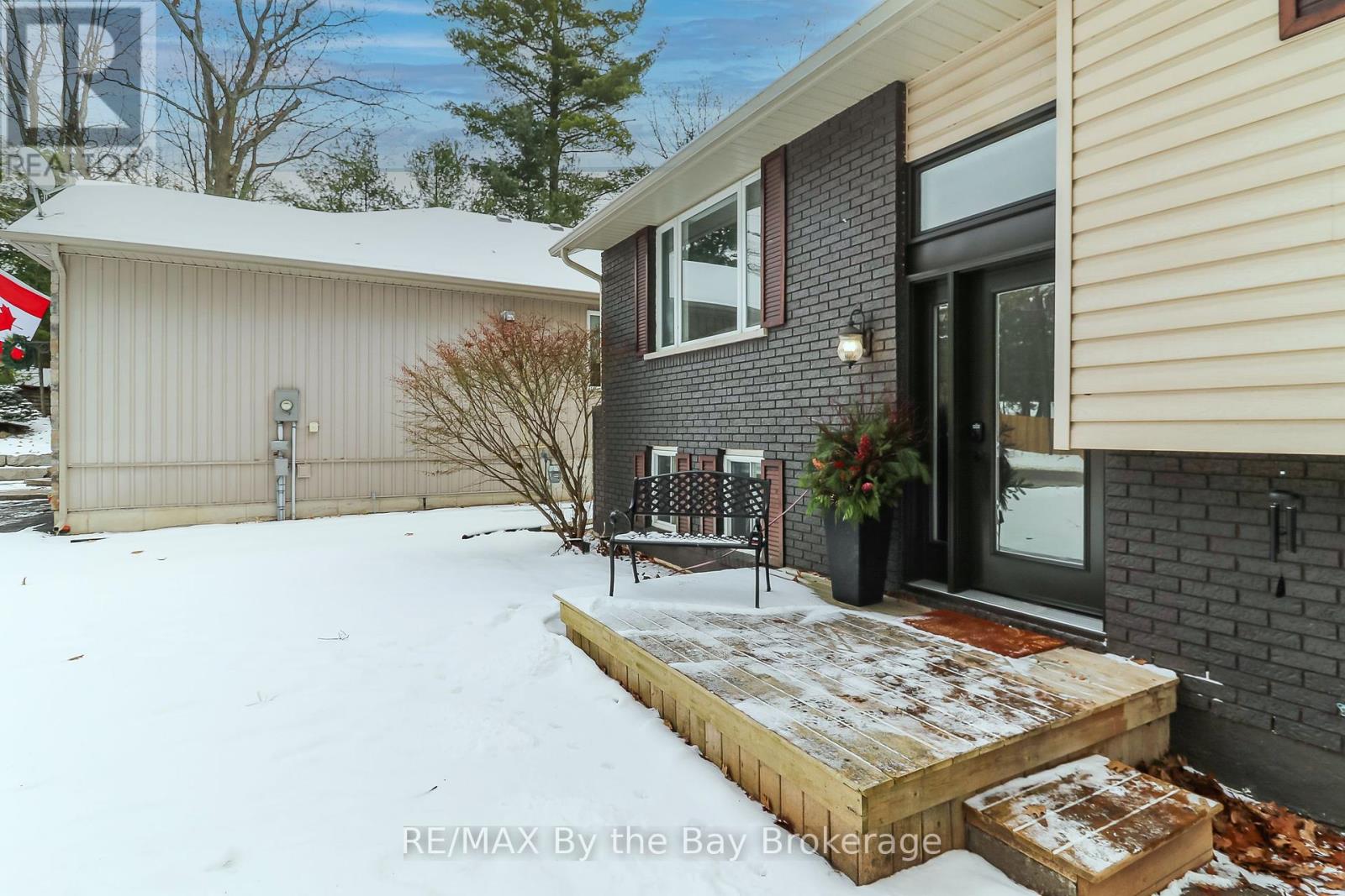 109 Knox Road W, Wasaga Beach, Ontario  L9Z 2A8 - Photo 10 - S11886660