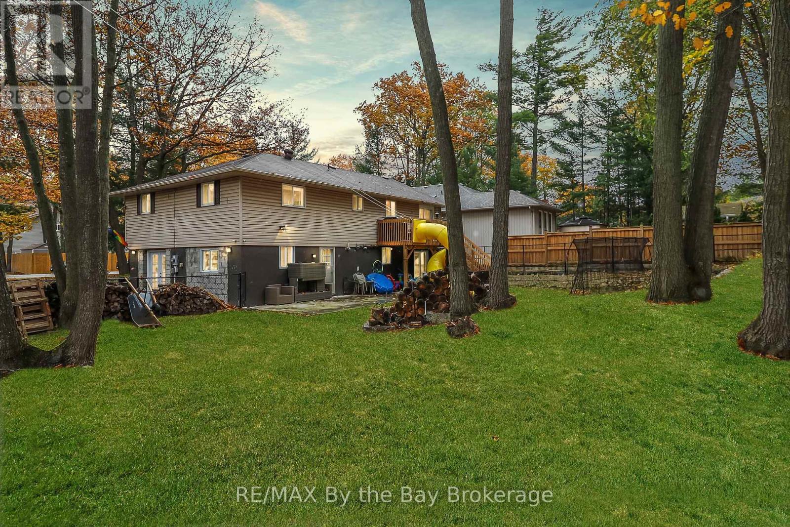 109 Knox Road W, Wasaga Beach, Ontario  L9Z 2A8 - Photo 3 - S11886660