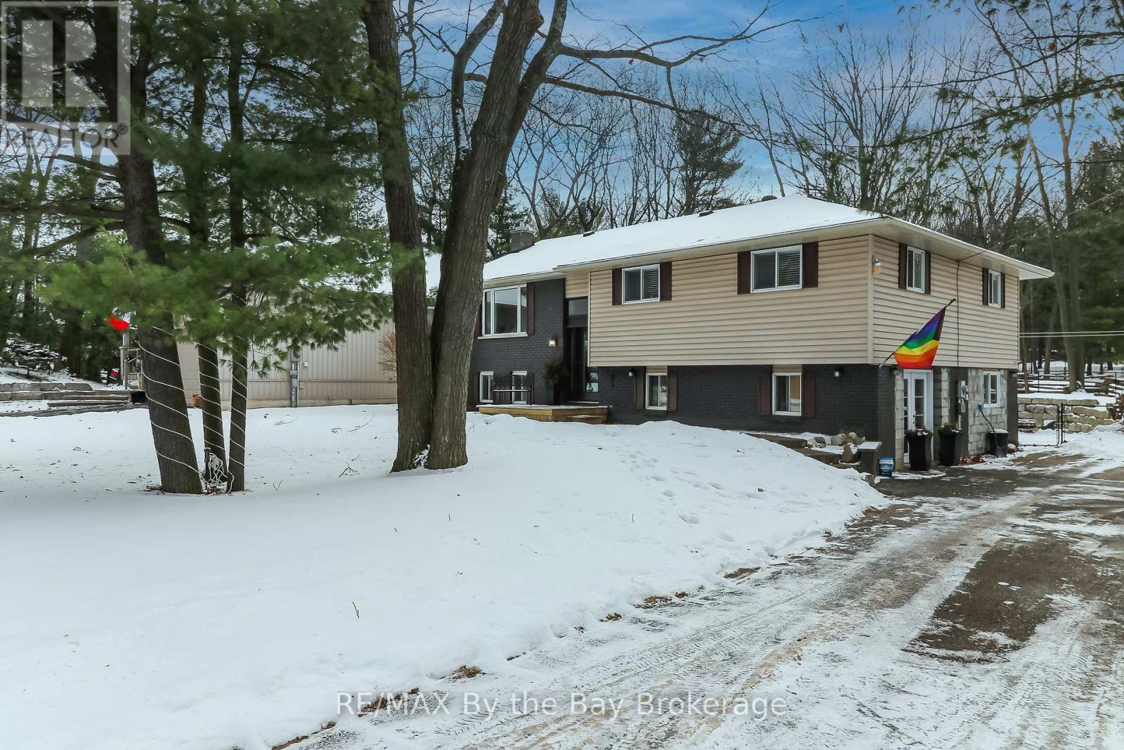 109 Knox Road W, Wasaga Beach, Ontario  L9Z 2A8 - Photo 38 - S11886660