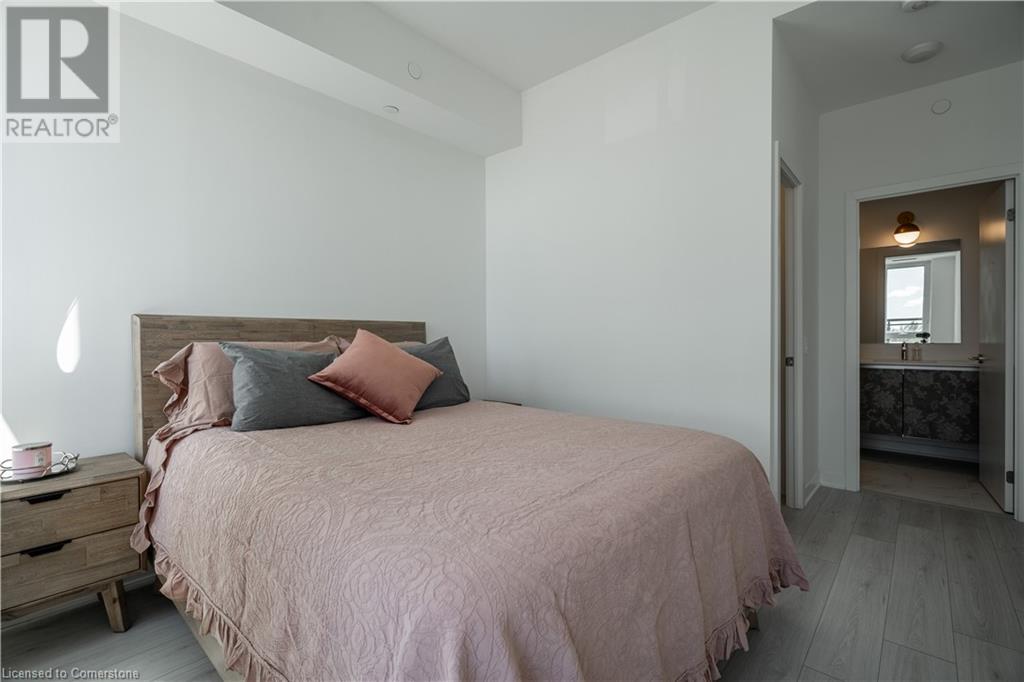 405 Dundas Street W Unit# 307, Oakville, Ontario  L6M 5P9 - Photo 19 - 40685359