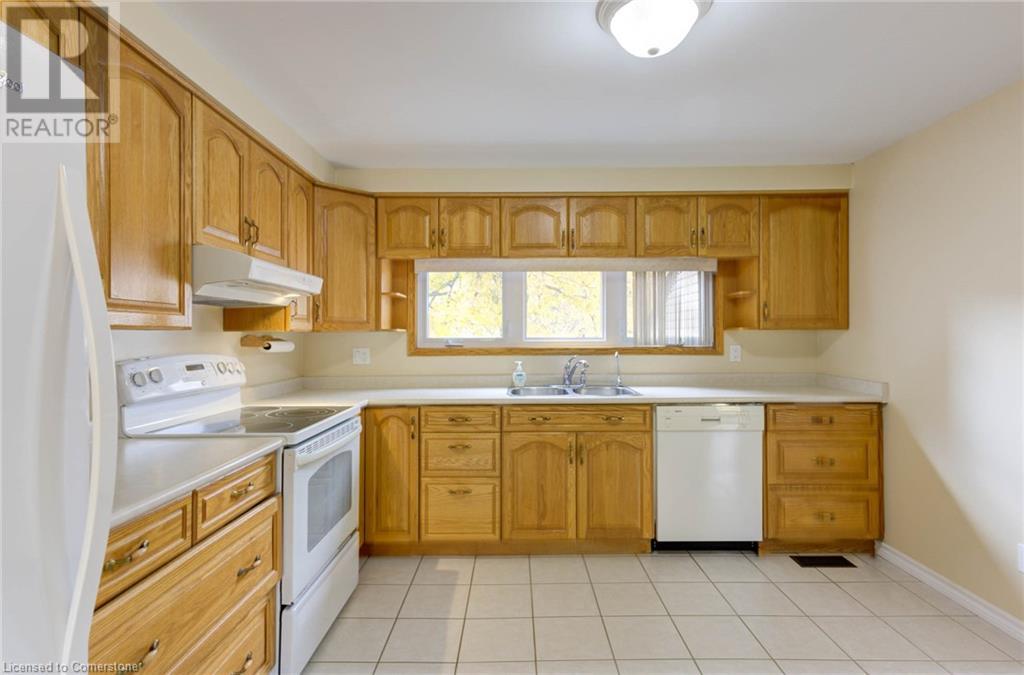 124 Westheights Drive, Kitchener, Ontario  N2N 1J9 - Photo 16 - 40684902