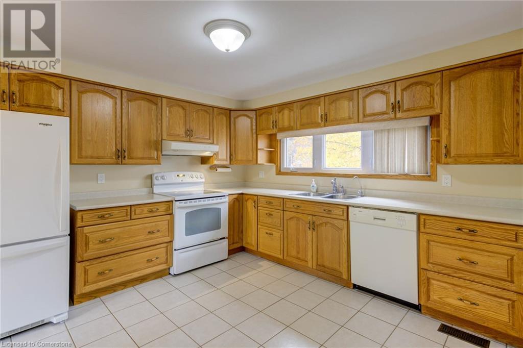 124 Westheights Drive, Kitchener, Ontario  N2N 1J9 - Photo 17 - 40684902