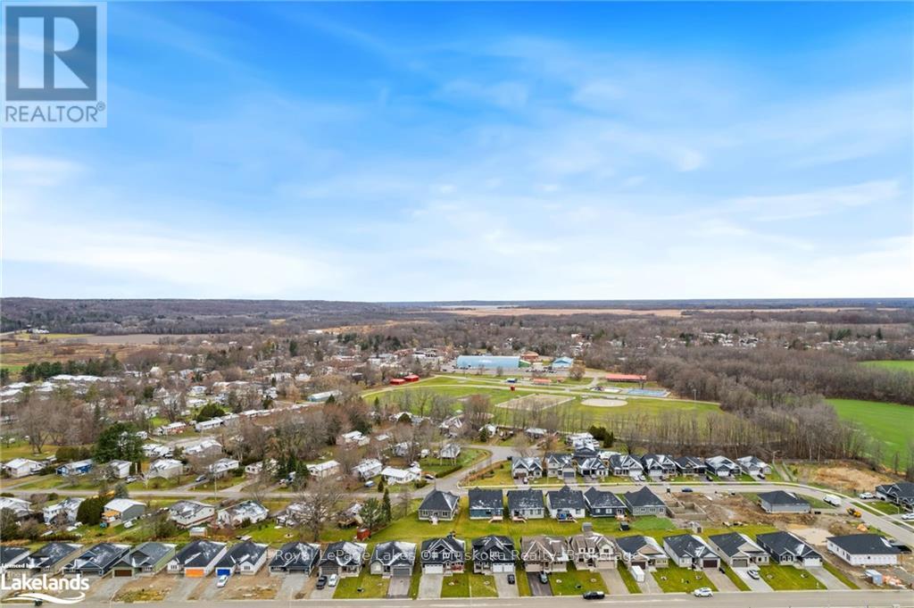 136 Brandon Avenue, Severn, Ontario  L0K 1E0 - Photo 7 - S11823175