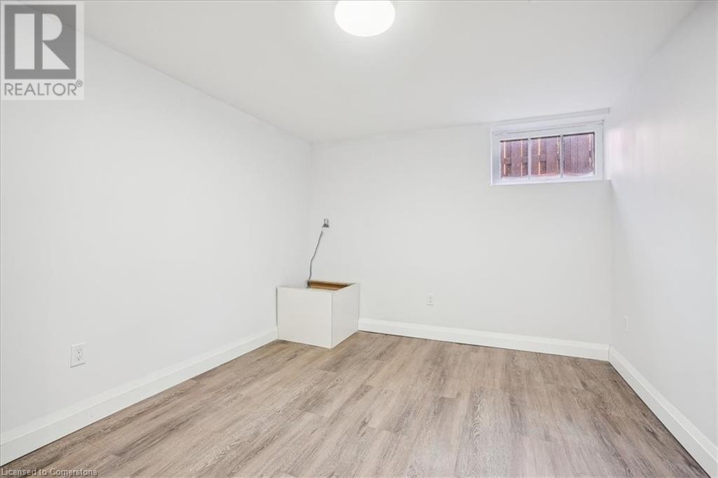 118 Deschene Avenue, Hamilton, Ontario  L9A 3K1 - Photo 28 - 40685343