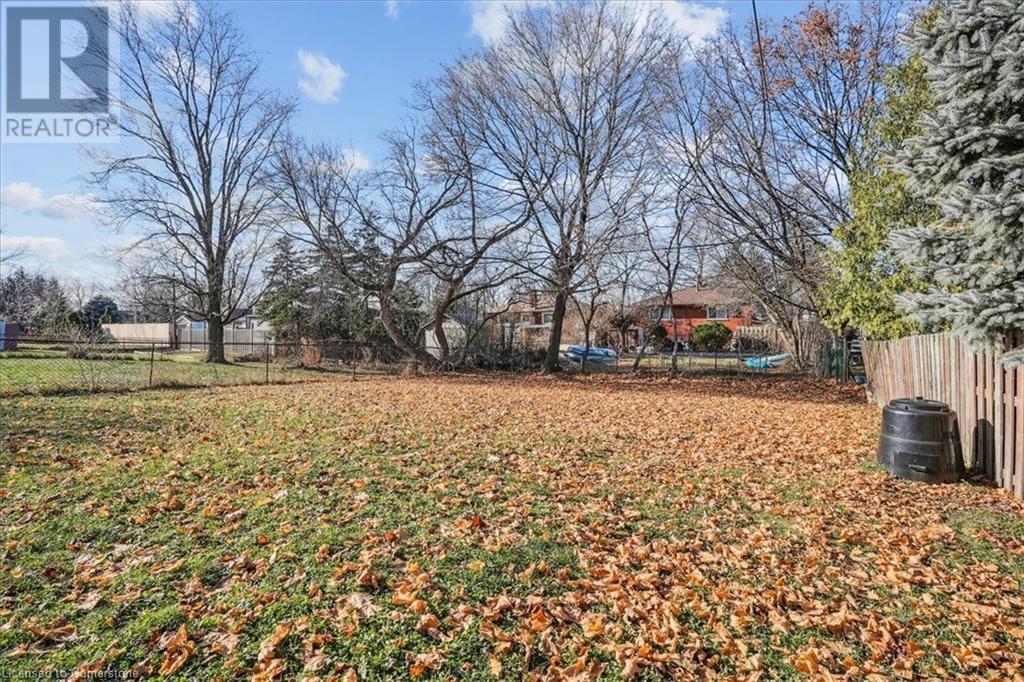 118 Deschene Avenue, Hamilton, Ontario  L9A 3K1 - Photo 34 - 40685343