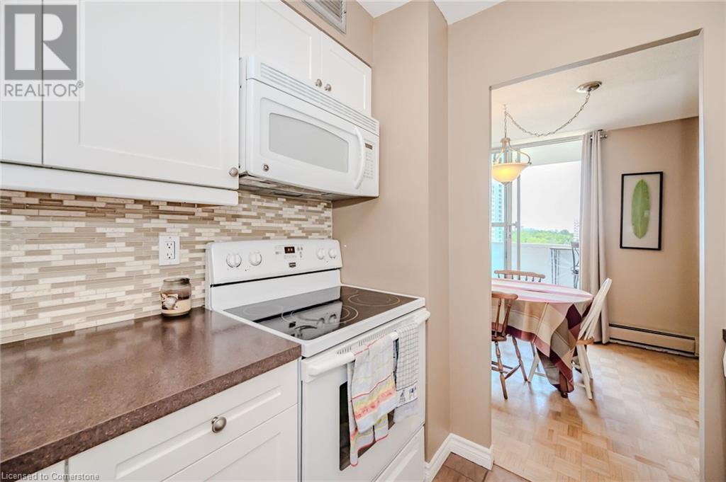 35 Towering Heights Boulevard Unit# 608, St. Catharines, Ontario  L2R 3G7 - Photo 6 - 40685262