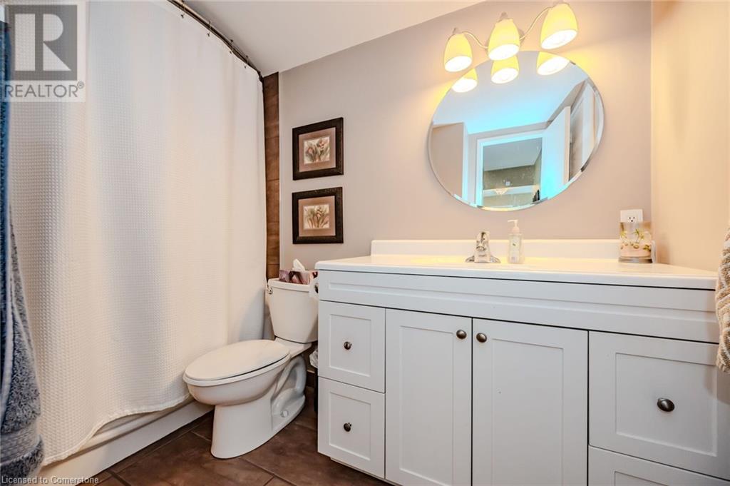 35 Towering Heights Boulevard Unit# 608, St. Catharines, Ontario  L2R 3G7 - Photo 8 - 40685262