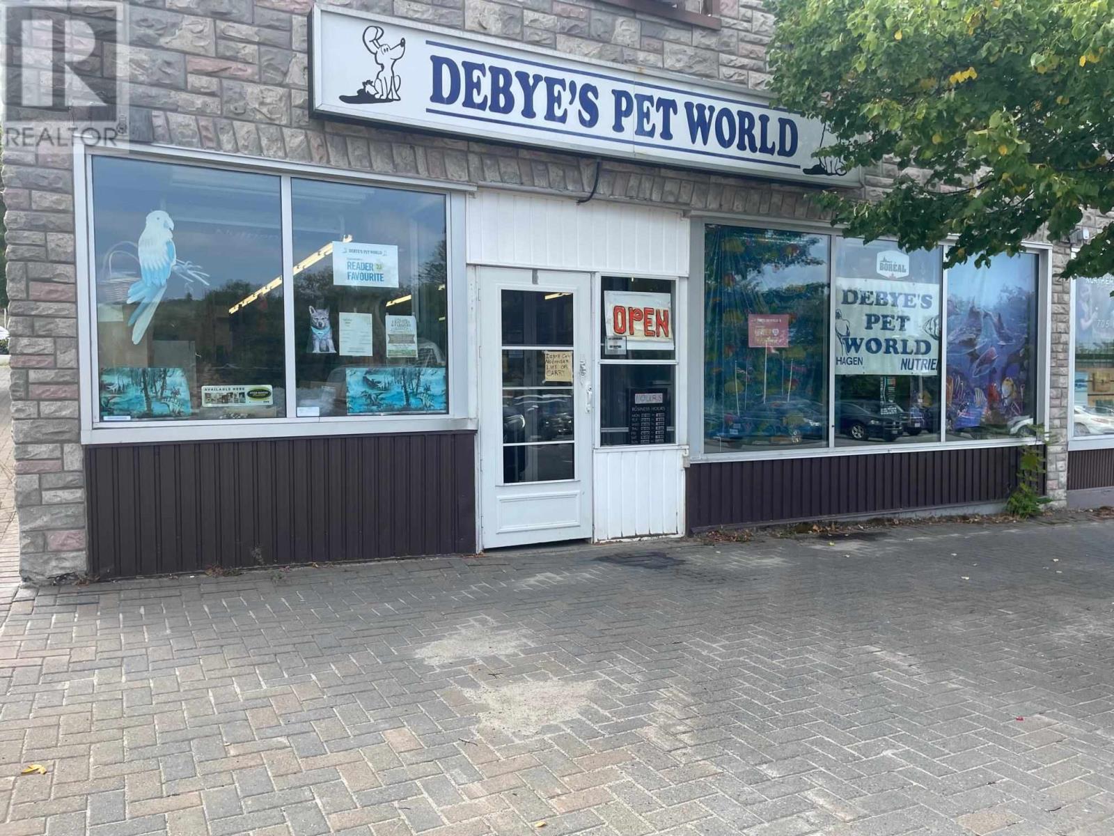3 Columbia WALK, Elliot Lake, Ontario