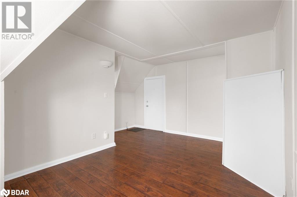 101 Clapperton Street Unit# 9, Barrie, Ontario  L4M 3G1 - Photo 9 - 40684423