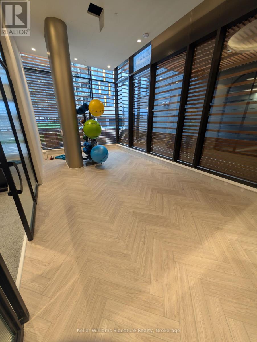 215 - 1415 Dundas Street E, Oakville, Ontario  L6H 8A3 - Photo 6 - W11608320