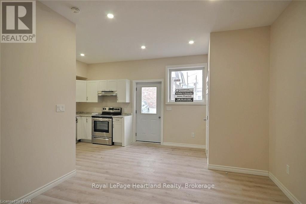 103 - 80 Albert Street, Central Huron, Ontario  N0M 1L0 - Photo 5 - X11893561