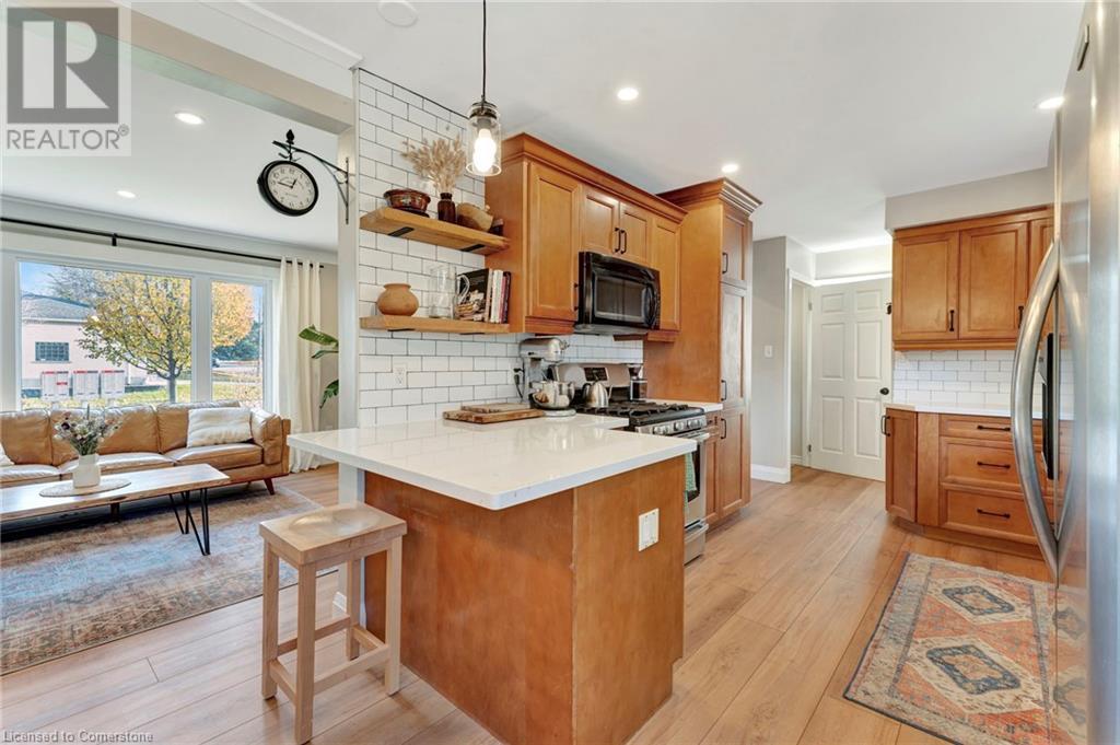 8 Grenoble Road, Hamilton, Ontario  L9C 6K6 - Photo 10 - 40680609