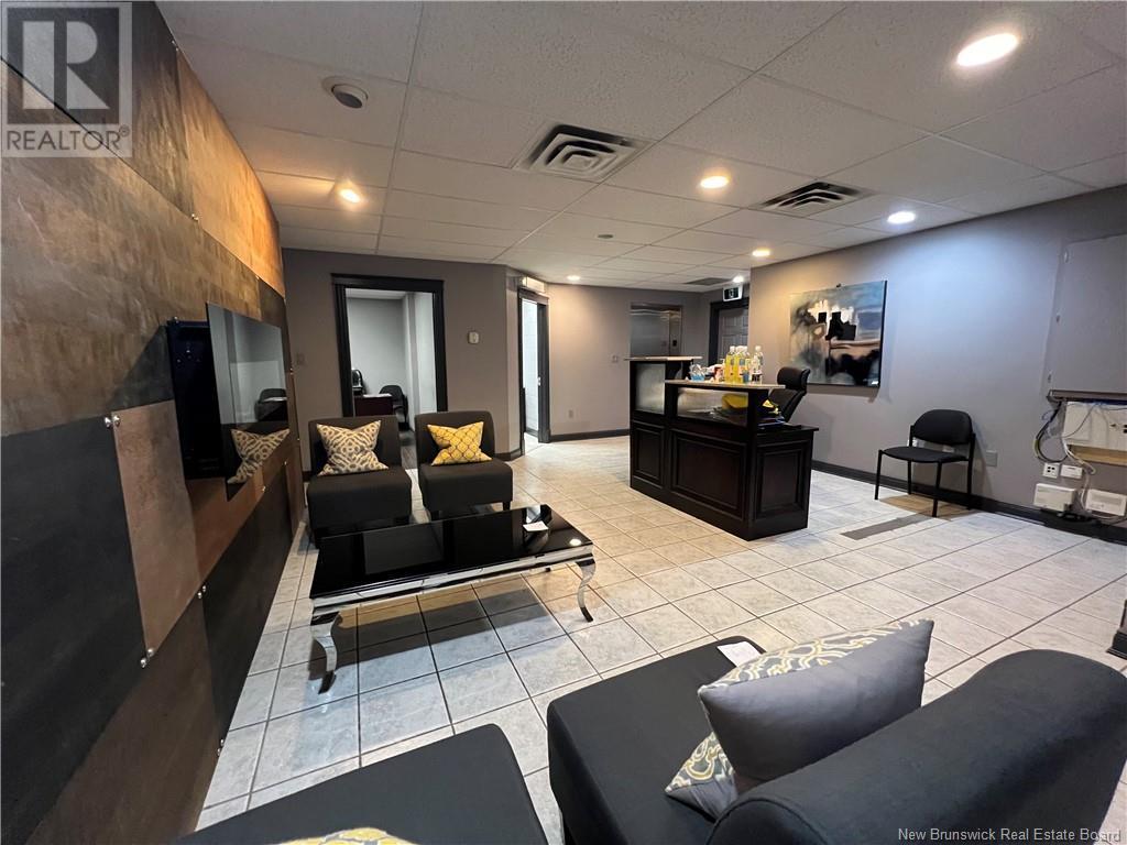 490-494 Queen Street Unit# Suite #400, Fredericton, New Brunswick  E3B 1B6 - Photo 3 - NB110285