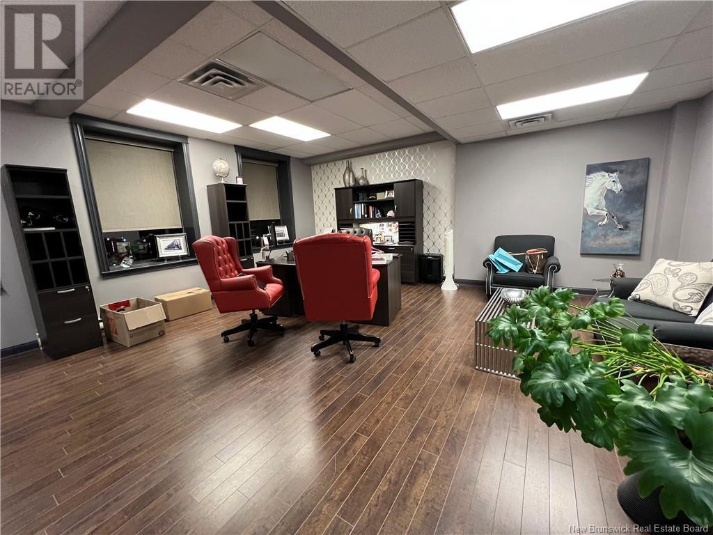 490-494 Queen Street Unit# Suite #400, Fredericton, New Brunswick  E3B 1B6 - Photo 4 - NB110285