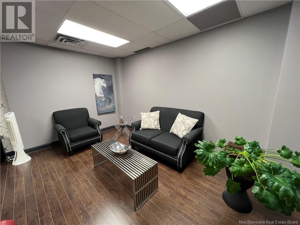 490-494 Queen Street Unit# Suite #400, Fredericton, New Brunswick  E3B 1B6 - Photo 6 - NB110285