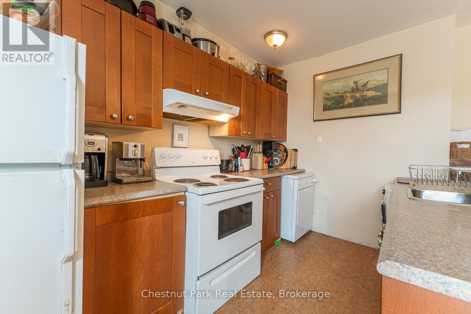 715 2nd Avenue E, Owen Sound, Ontario  N4K 2G9 - Photo 15 - X11893627
