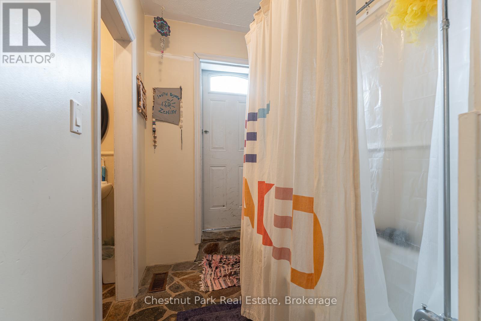 715 2nd Avenue E, Owen Sound, Ontario  N4K 2G9 - Photo 19 - X11893627