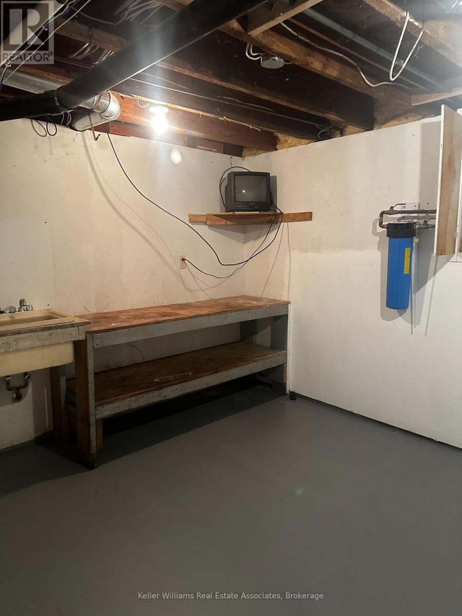 860 Muskoka Road S, Gravenhurst, Ontario  P1P 1K3 - Photo 11 - X11892220