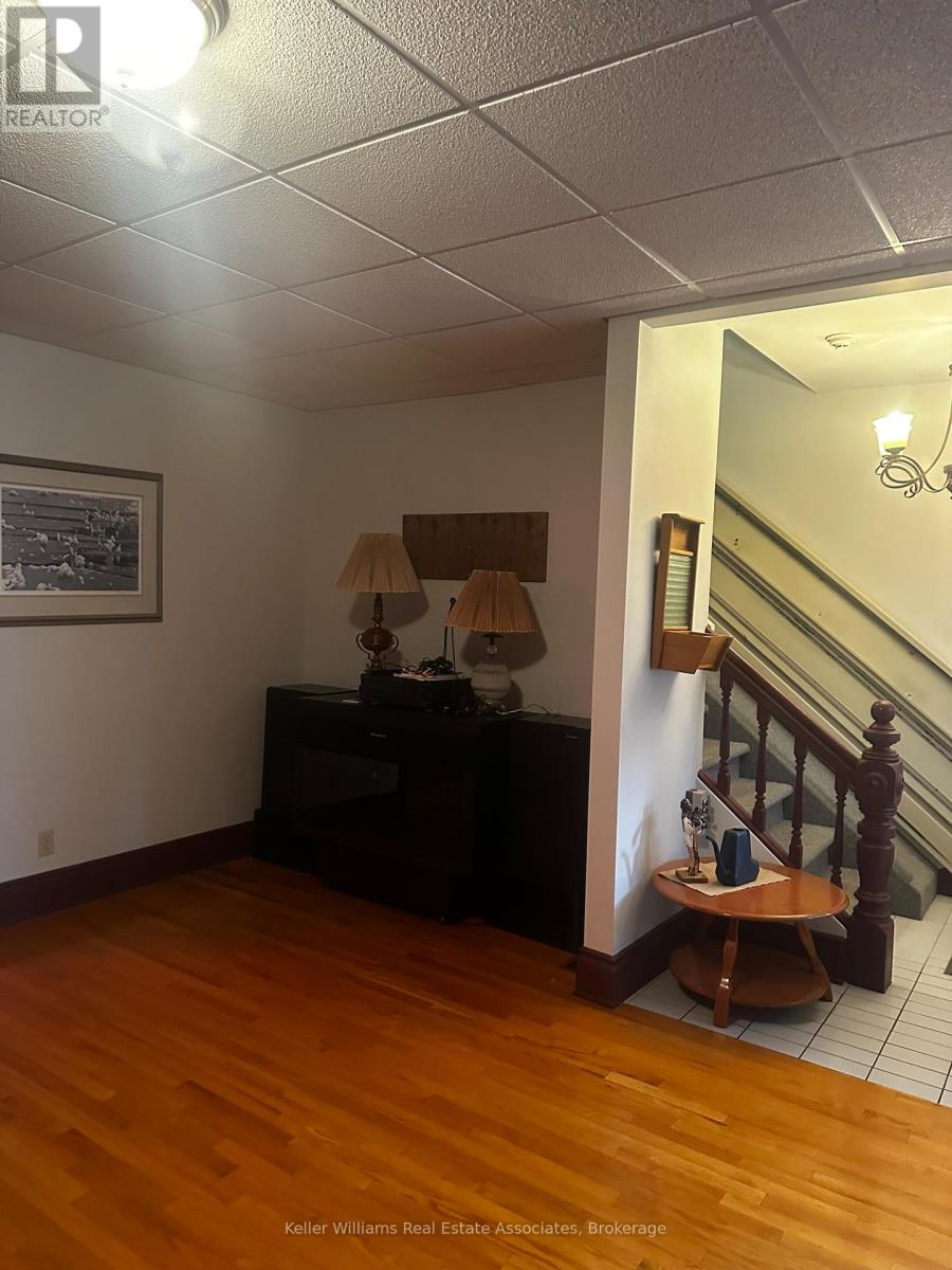 860 Muskoka Road S, Gravenhurst, Ontario  P1P 1K3 - Photo 12 - X11892220