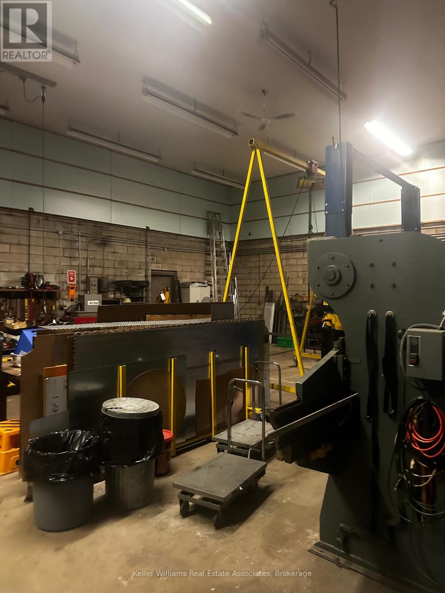 860 Muskoka Road S, Gravenhurst, Ontario  P1P 1K3 - Photo 26 - X11892220