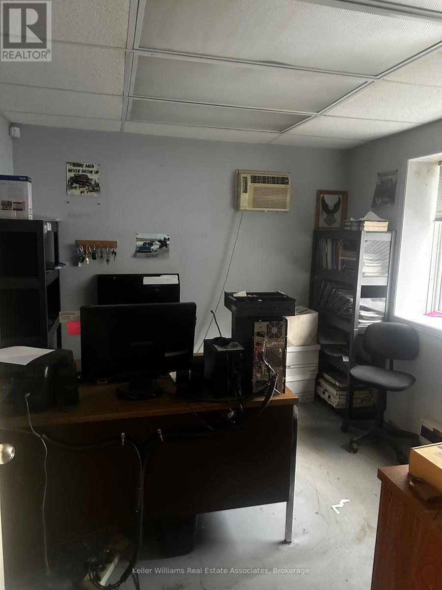 860 Muskoka Road S, Gravenhurst, Ontario  P1P 1K3 - Photo 27 - X11892220