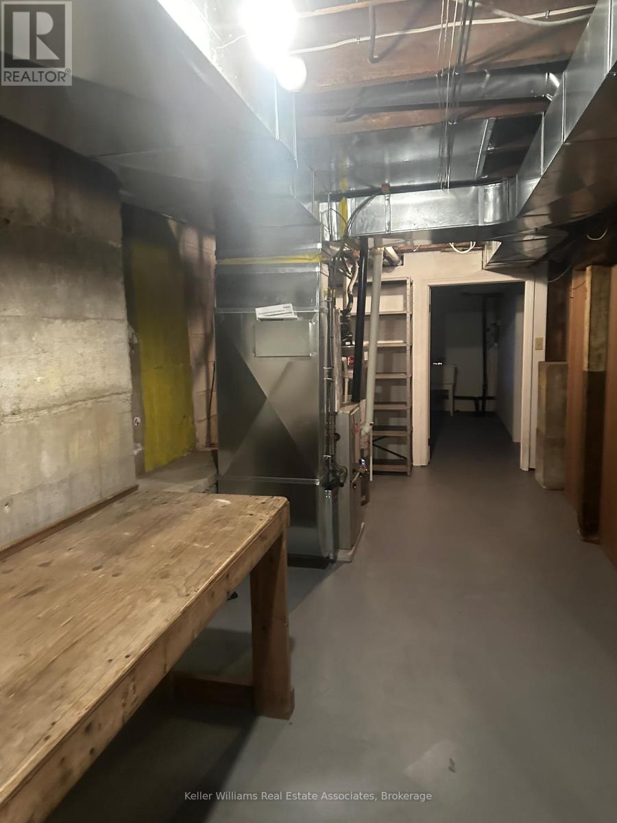 860 Muskoka Road S, Gravenhurst, Ontario  P1P 1K3 - Photo 3 - X11892220