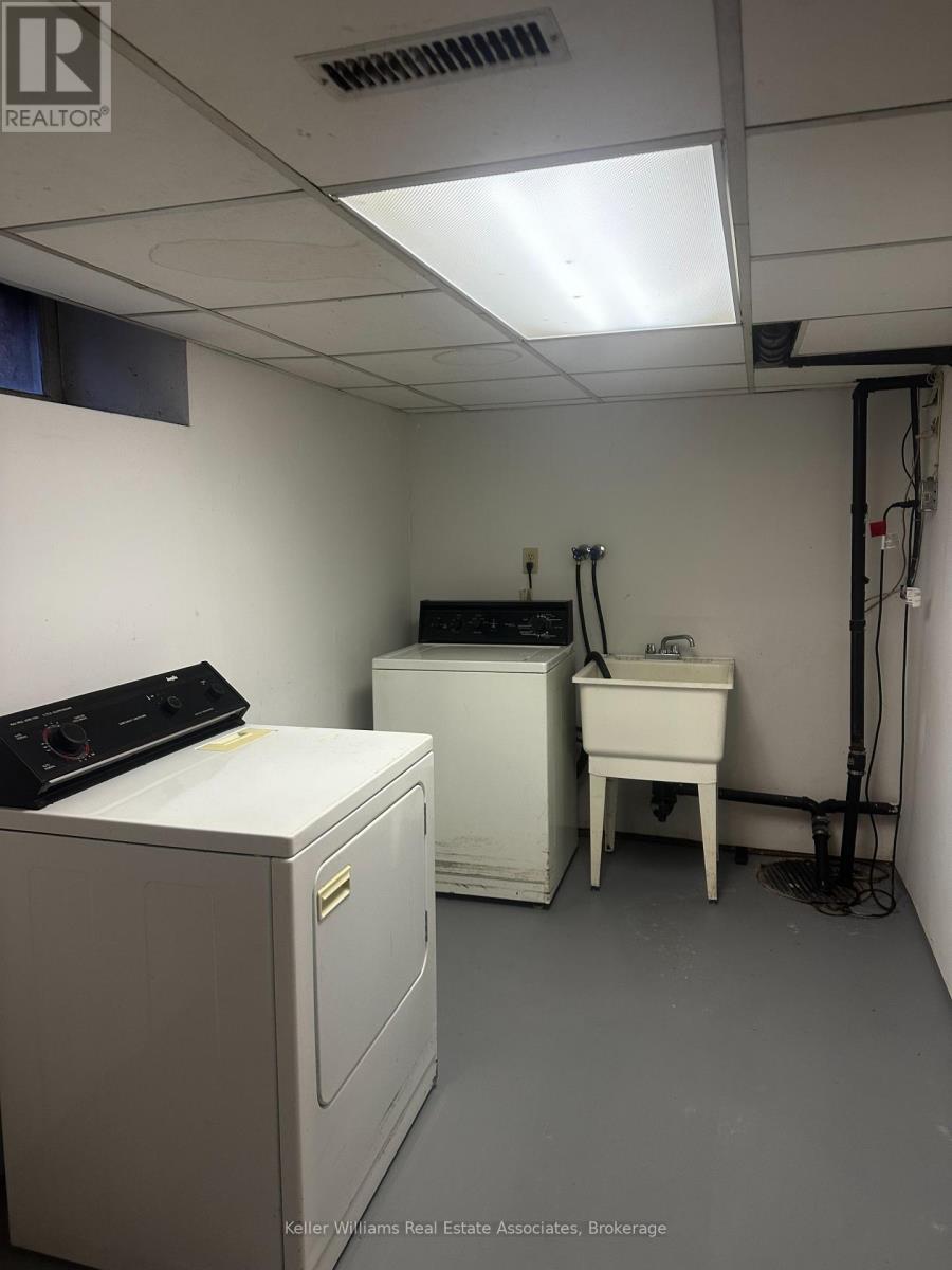 860 Muskoka Road S, Gravenhurst, Ontario  P1P 1K3 - Photo 7 - X11892220