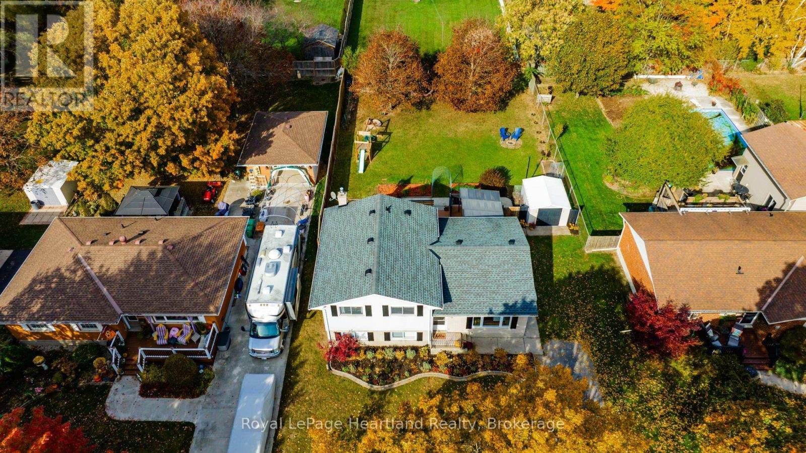 138 Sunset Drive, Goderich, Ontario  N7A 1X2 - Photo 39 - X11893706