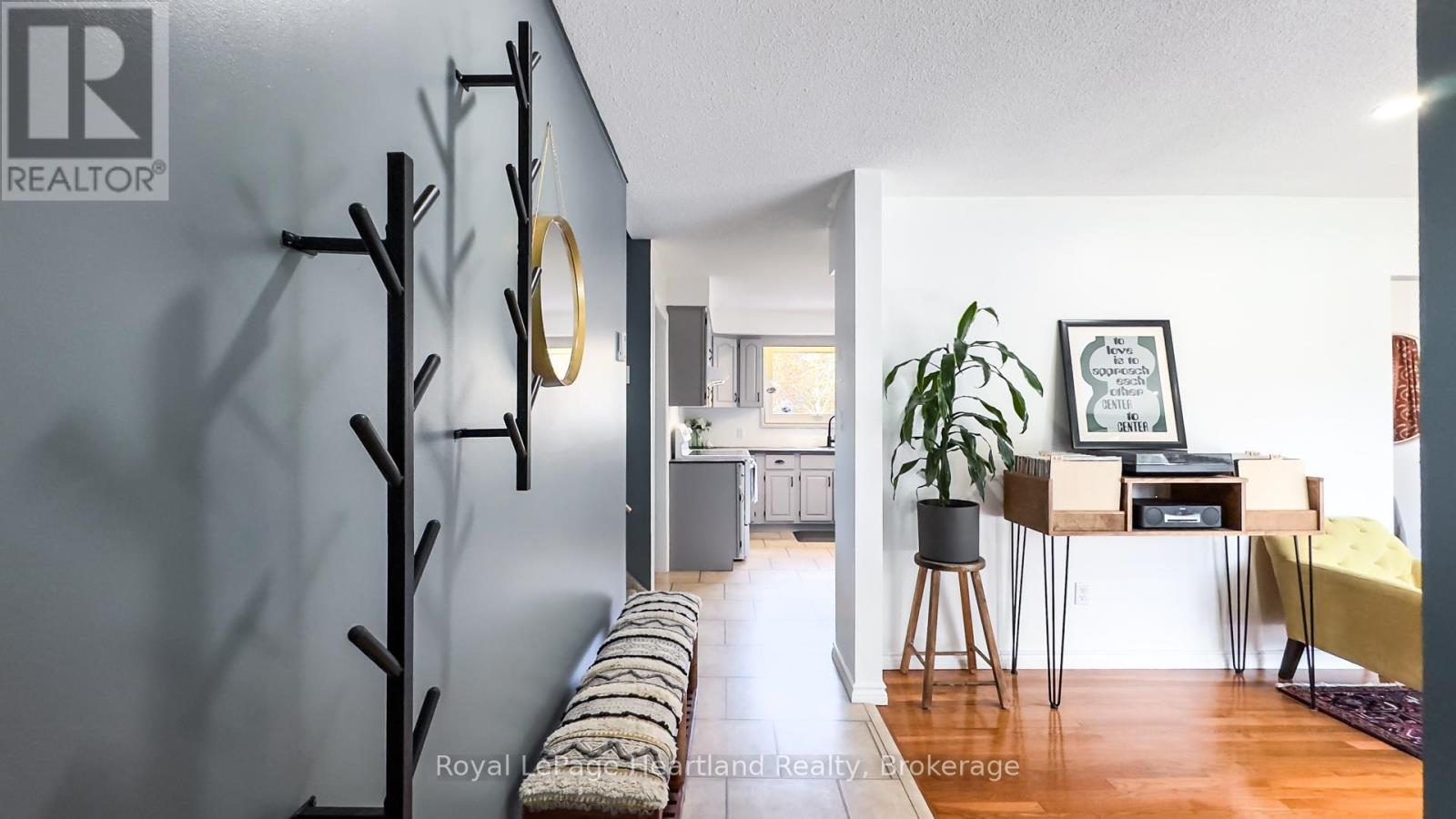 138 Sunset Drive, Goderich, Ontario  N7A 1X2 - Photo 5 - X11893706