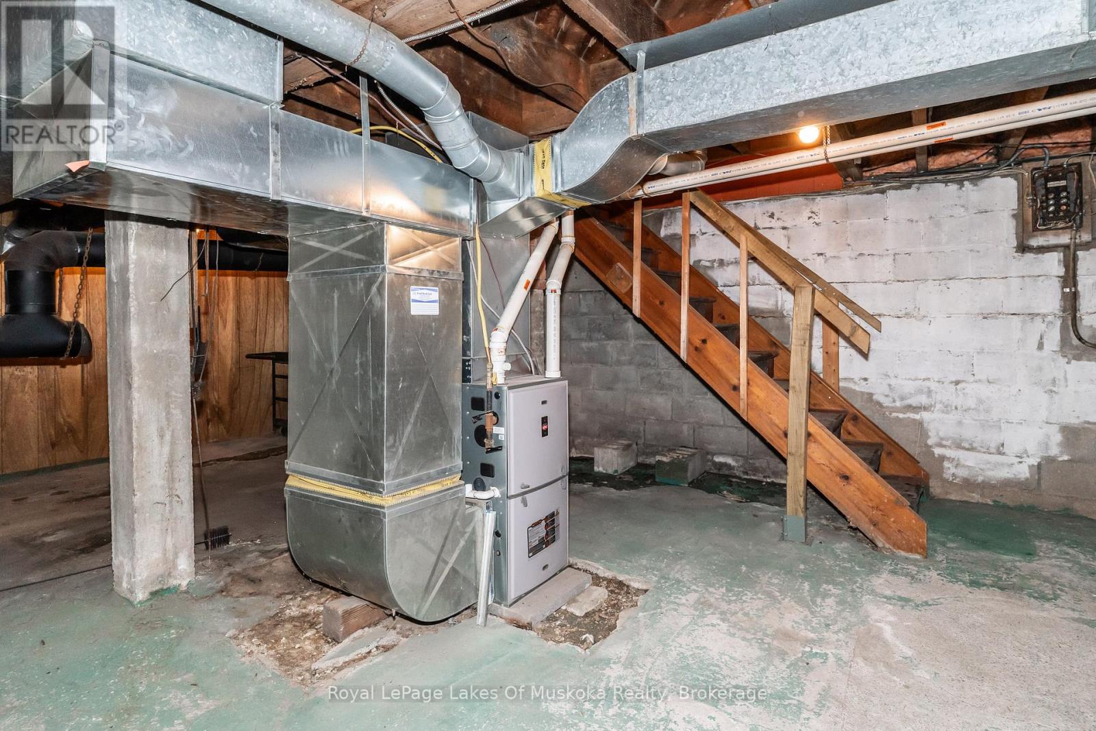 2592 Highway 141 W, Muskoka Lakes, Ontario  P0B 1M0 - Photo 19 - X11889923