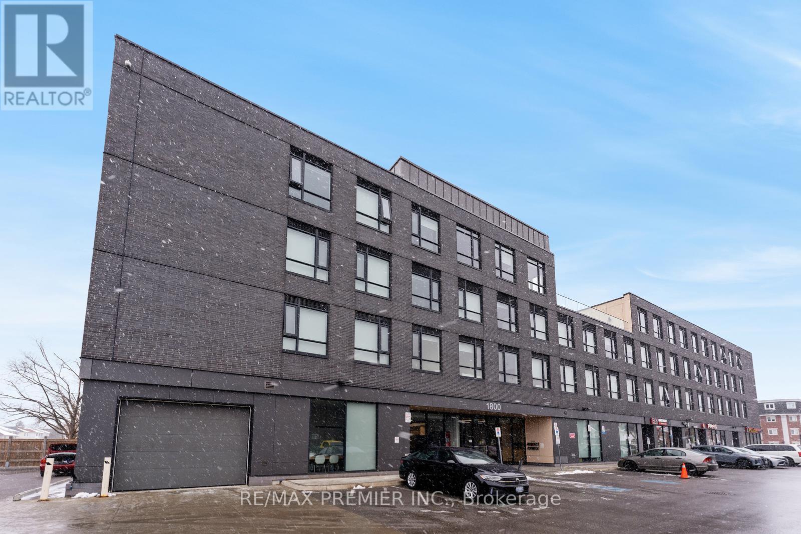 Property at 212 - 1800 SIMCOE STREET N image 1