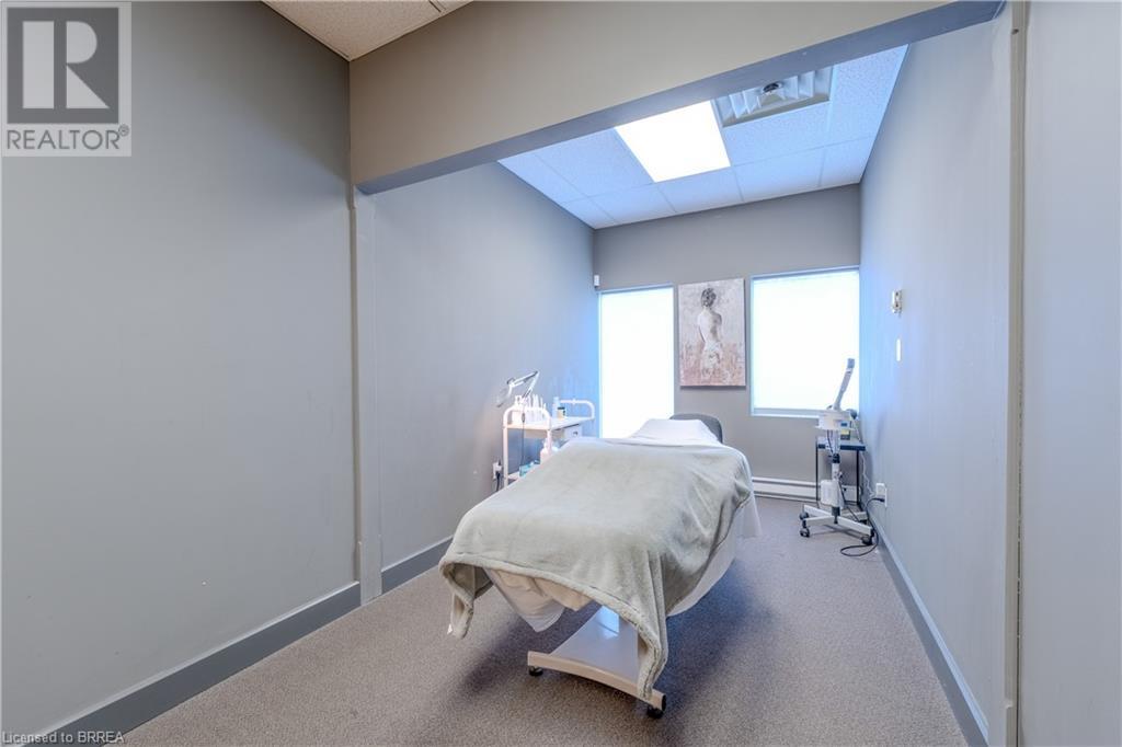 515 Park Road N Unit# 7a, Brantford, Ontario  N3R 7K8 - Photo 10 - 40682871