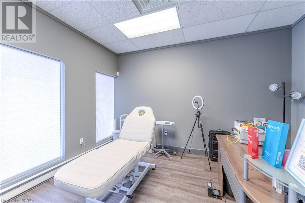 515 Park Road N Unit# 7a, Brantford, Ontario  N3R 7K8 - Photo 5 - 40682858