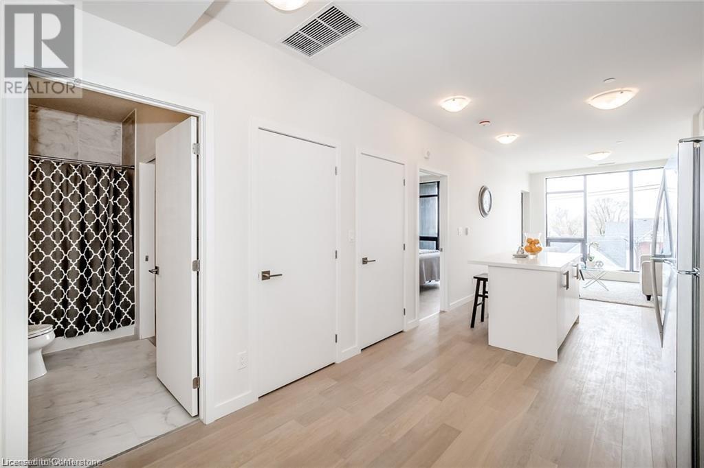 690 King Street W Unit# 403, Kitchener, Ontario  N2G 0B9 - Photo 5 - 40685411
