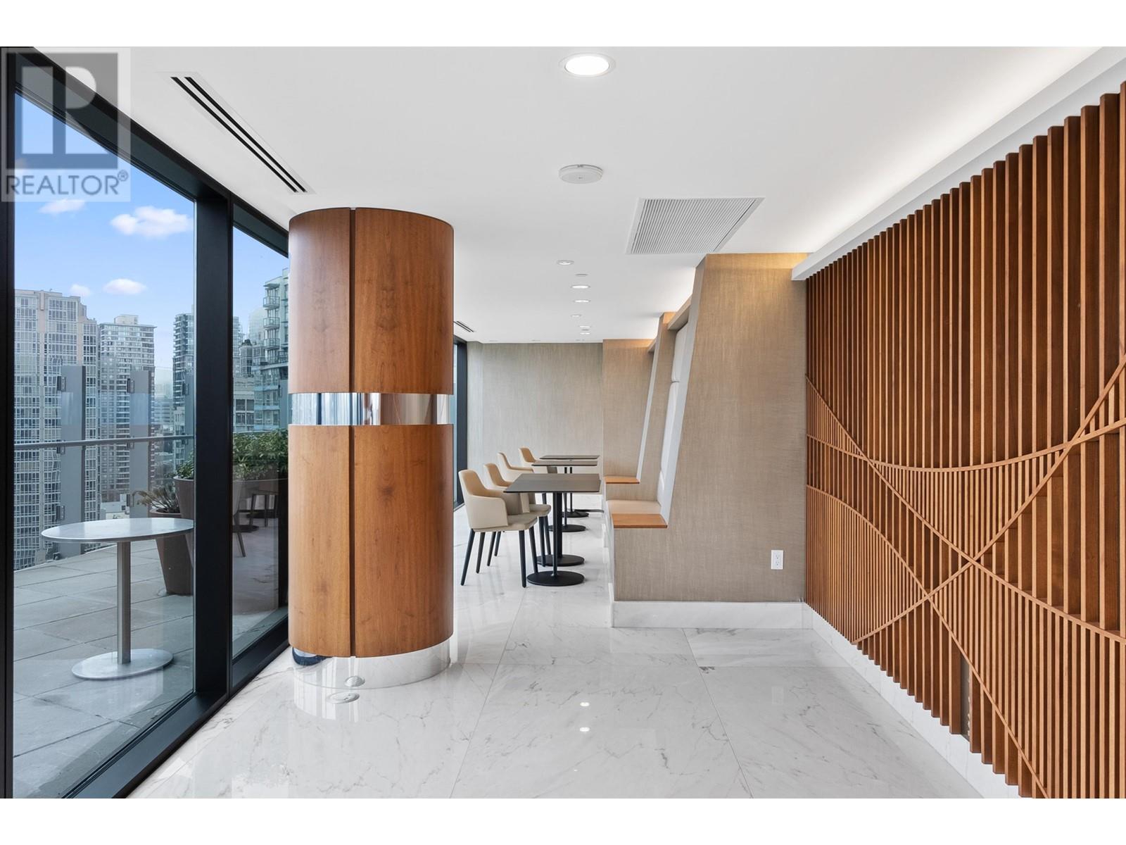 Listing Picture 22 of 26 : 1284 87 NELSON STREET, Vancouver / 溫哥華 - 魯藝地產 Yvonne Lu Group - MLS Medallion Club Member