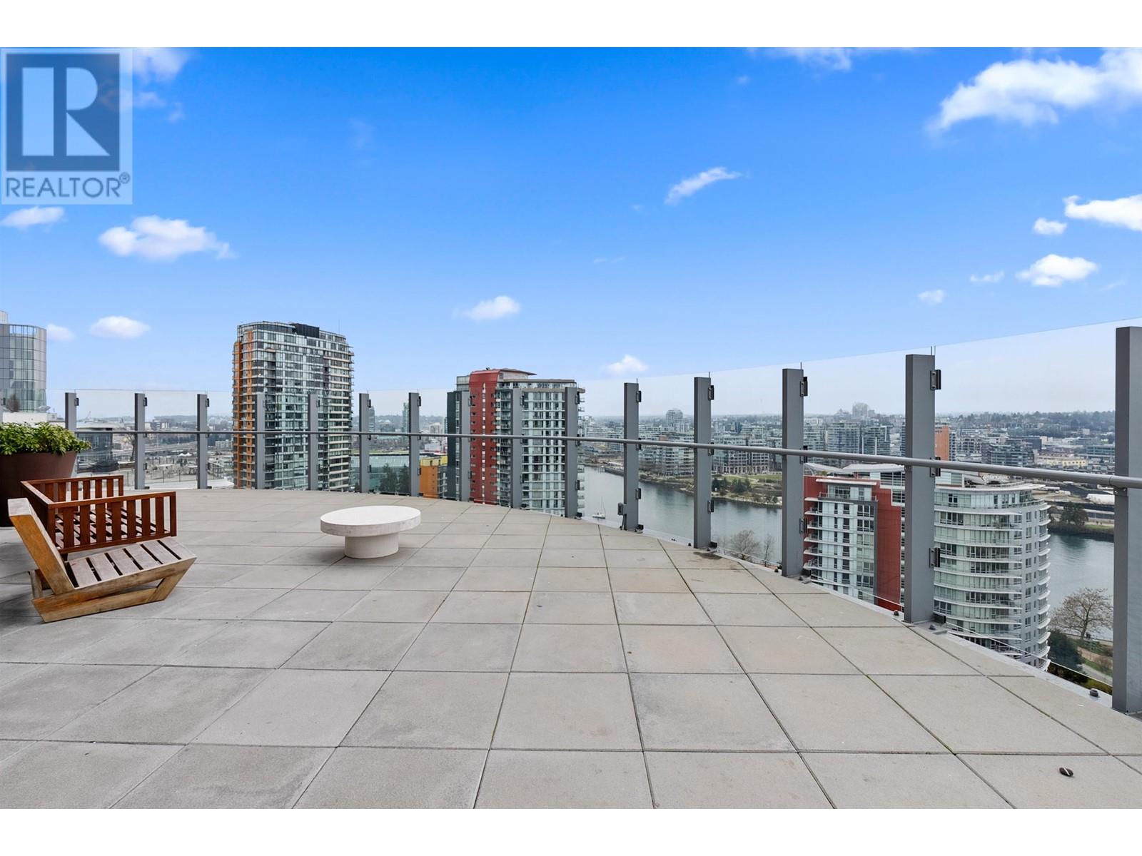 Listing Picture 25 of 26 : 1284 87 NELSON STREET, Vancouver / 溫哥華 - 魯藝地產 Yvonne Lu Group - MLS Medallion Club Member