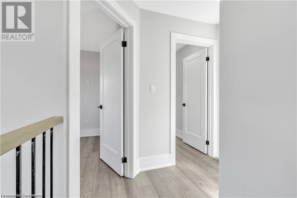 86 Beland Avenue N, Hamilton, Ontario  L8H 6L1 - Photo 24 - 40685425