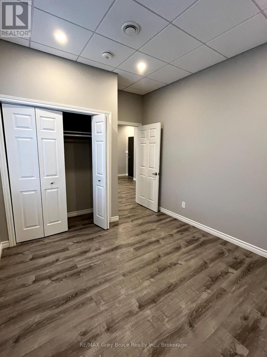 Unit B - 42 Sykes Street N, Meaford, Ontario  N4L 1V9 - Photo 11 - X11893809