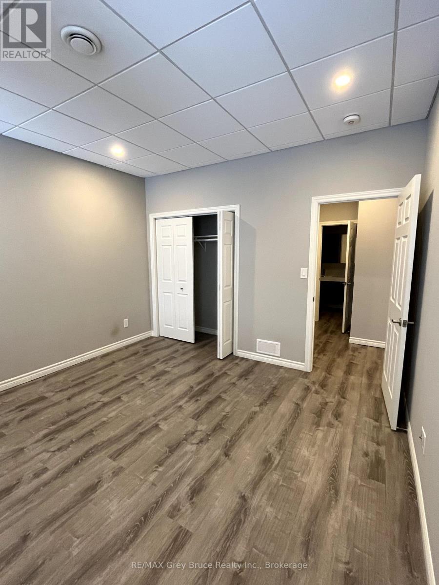 Unit B - 42 Sykes Street N, Meaford, Ontario  N4L 1V9 - Photo 7 - X11893809