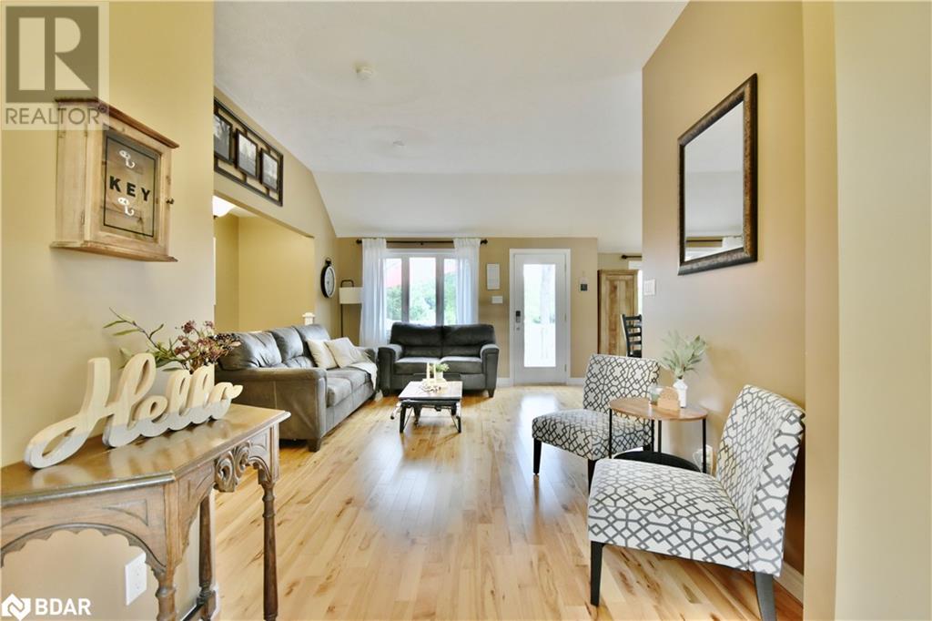 2403 Sunnidale Road, Springwater, Ontario  L0M 1T2 - Photo 8 - 40680586