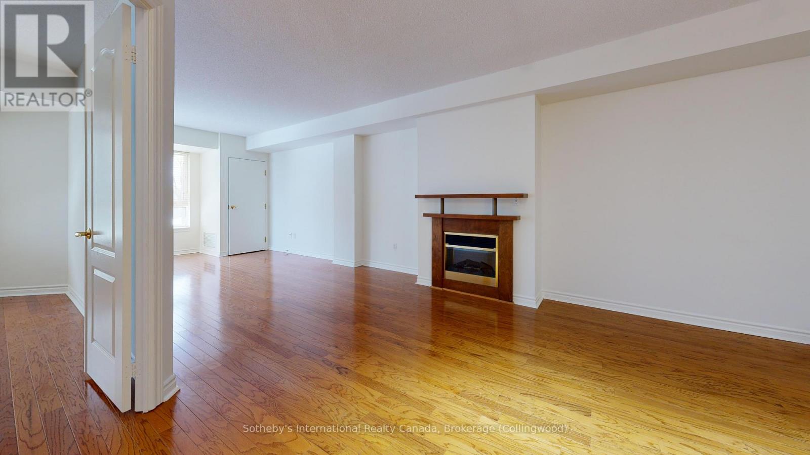 211 - 16 Raglan Street, Collingwood, Ontario  L9Y 4Y2 - Photo 11 - S10440455