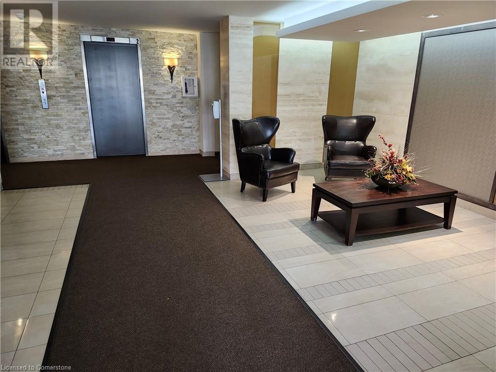 1415 Ghent Avenue Unit# 905, Burlington, Ontario  L7S 1X4 - Photo 4 - 40685426