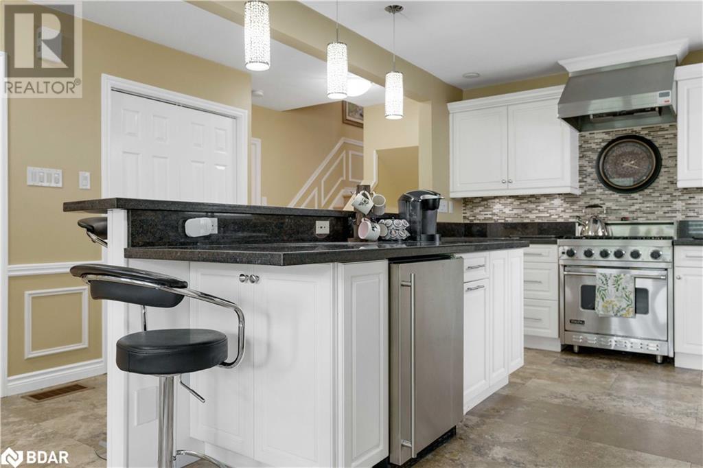 9 Bellevue Crescent, Barrie, Ontario  L4M 2S9 - Photo 16 - 40685327