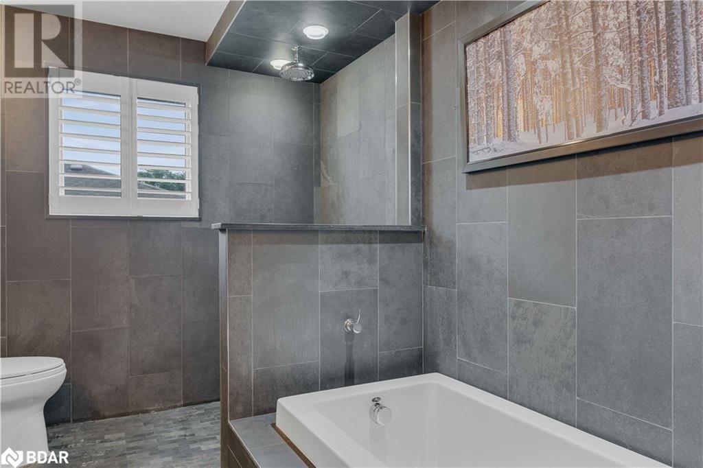 9 Bellevue Crescent, Barrie, Ontario  L4M 2S9 - Photo 24 - 40685327