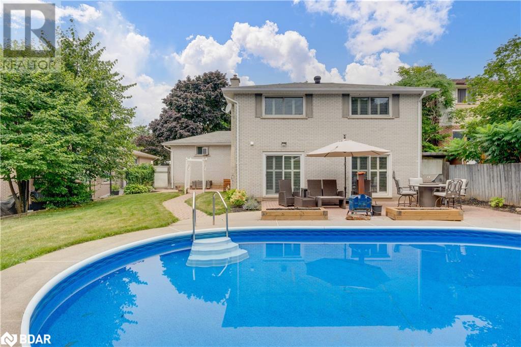 9 Bellevue Crescent, Barrie, Ontario  L4M 2S9 - Photo 3 - 40685327