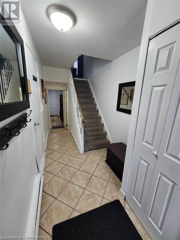 6 Loconder Drive Unit# 17, Hamilton, Ontario  L8W 1V8 - Photo 2 - 40685448